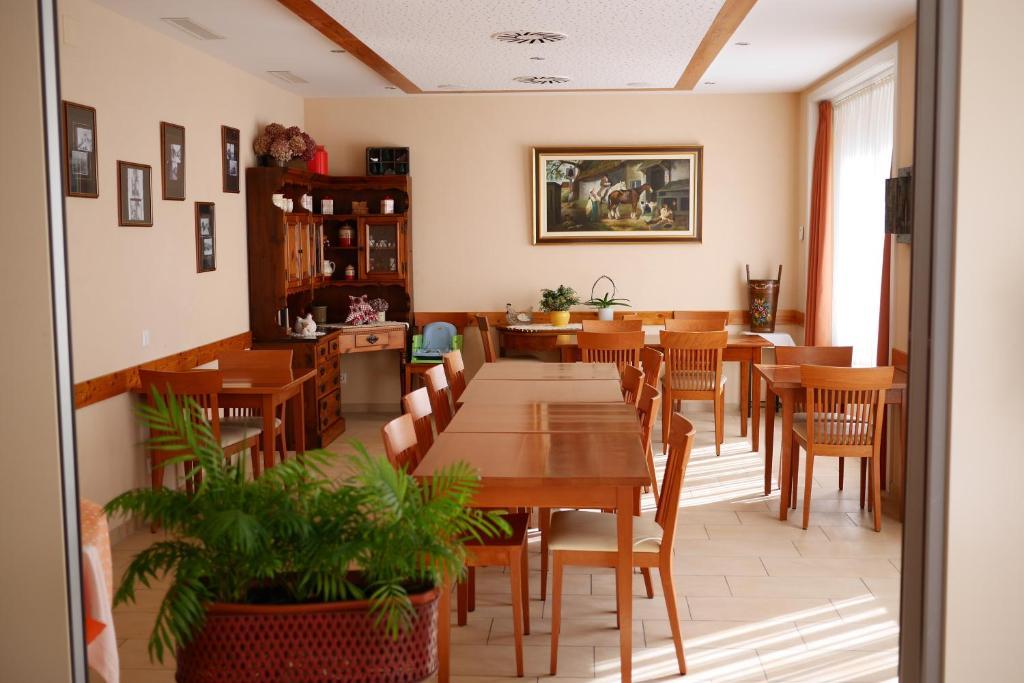 Auberge Aux Deux Sapins Montricher Esterno foto
